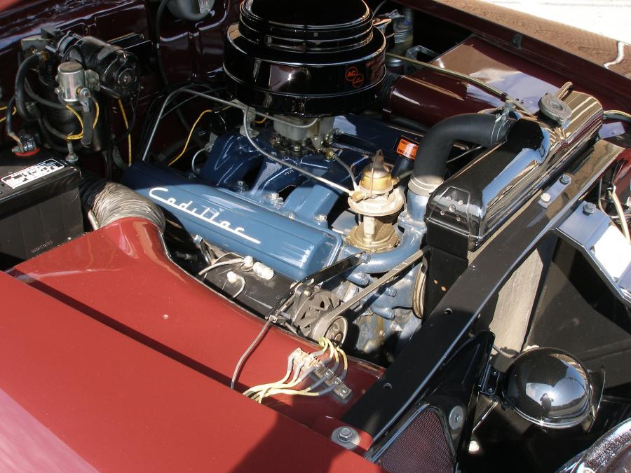  Cadillac Series 62 Convertible 1950 года  (фото 23 из 26)